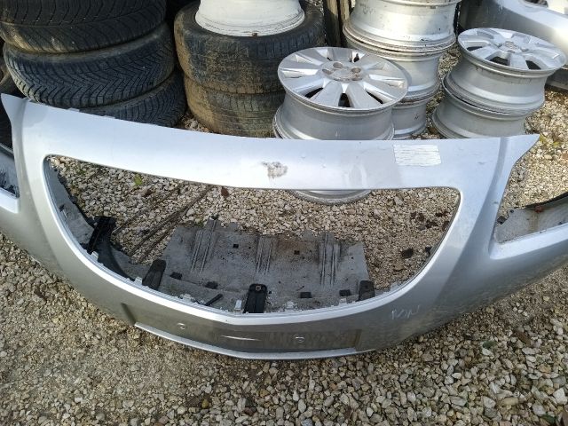 bontott OPEL INSIGNIA Első Lökhárító (Részeivel)