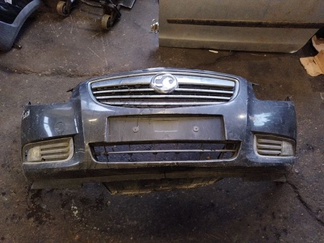 bontott OPEL INSIGNIA Első Lökhárító (Részeivel)