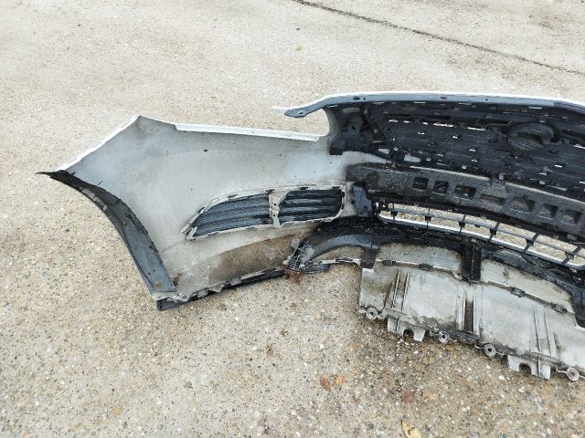 bontott OPEL INSIGNIA Első Lökhárító (Részeivel)