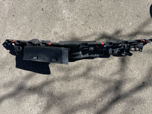 bontott OPEL INSIGNIA Első Lökhárító Tartó Felső