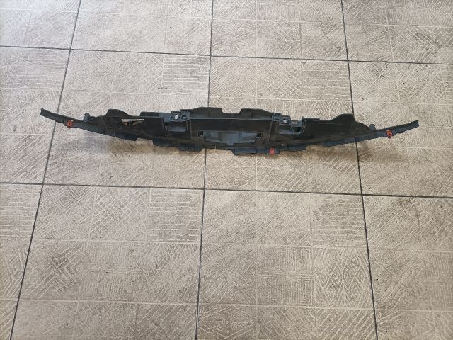 bontott OPEL INSIGNIA Első Lökhárító Tartó Felső