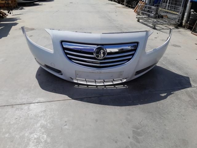 bontott OPEL INSIGNIA Első Lökhárító (Üresen)