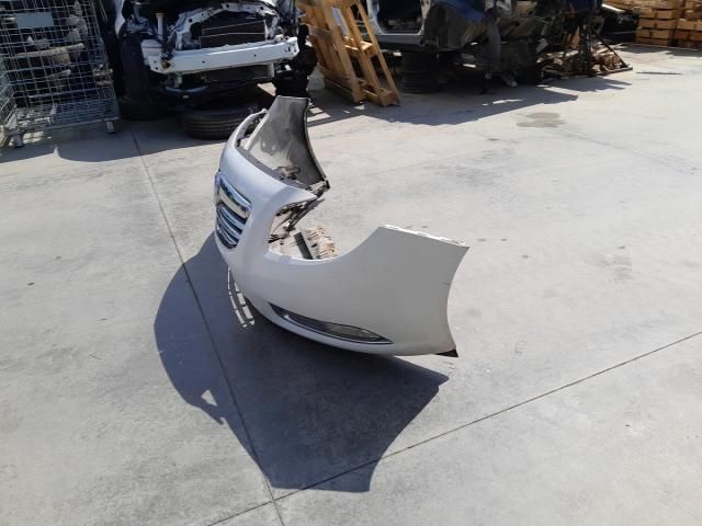 bontott OPEL INSIGNIA Első Lökhárító (Üresen)