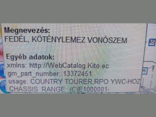 bontott OPEL INSIGNIA Első Vonószem Burkolat