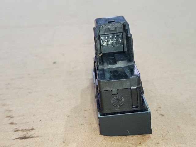 bontott OPEL INSIGNIA ESP Kapcsoló