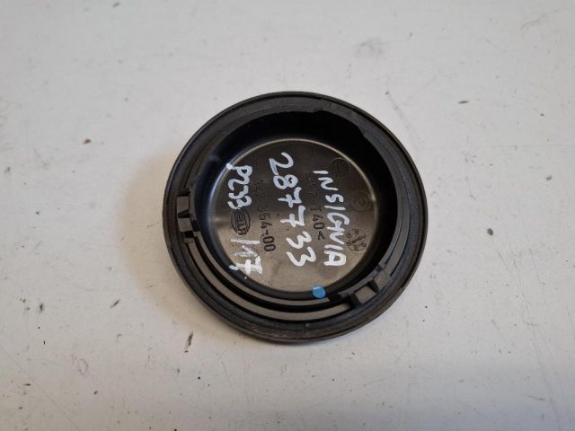 bontott OPEL INSIGNIA Fényszóró Lámpabúra Fedél