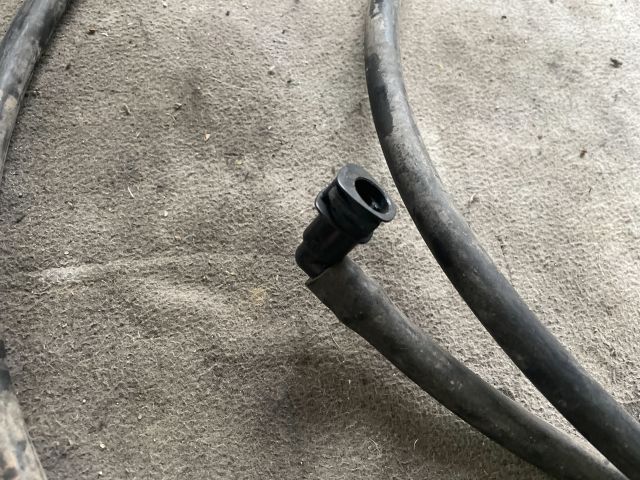 bontott OPEL INSIGNIA Fényszórómosó Cső