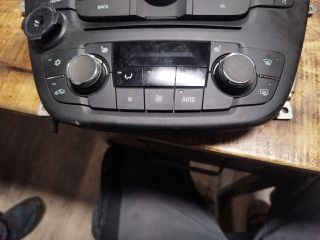 bontott OPEL INSIGNIA Fűtéskapcsoló (digit klímás)
