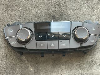 bontott OPEL INSIGNIA Fűtéskapcsoló (digit klímás)