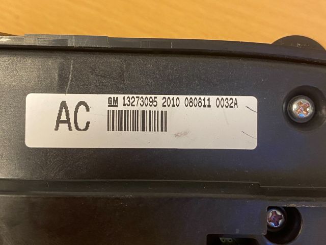 bontott OPEL INSIGNIA Fűtéskapcsoló (digit klímás)