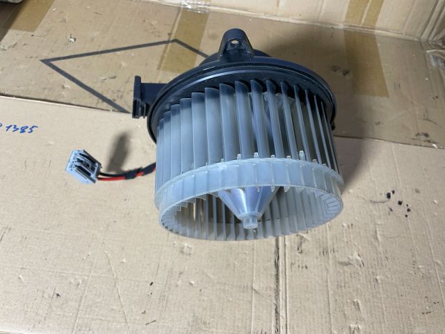 bontott OPEL INSIGNIA Fűtőmotor (Klímás)