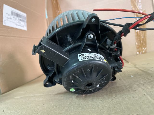 bontott OPEL INSIGNIA Fűtőmotor (Klímás)