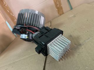 bontott OPEL INSIGNIA Fűtőmotor (Klímás)