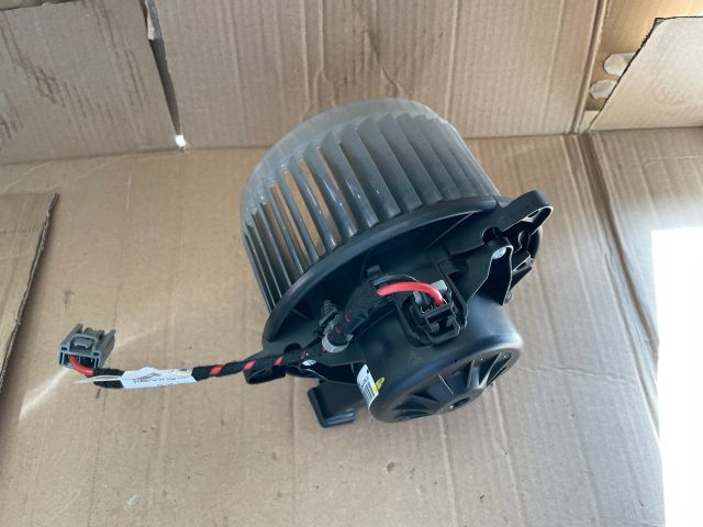 bontott OPEL INSIGNIA Fűtőmotor (Klímás)