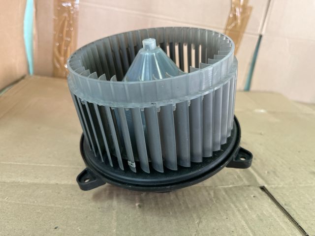 bontott OPEL INSIGNIA Fűtőmotor (Klímás)