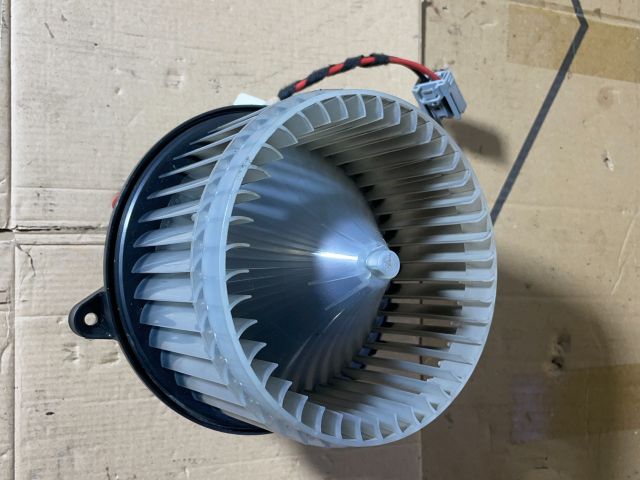 bontott OPEL INSIGNIA Fűtőmotor (Klímás)