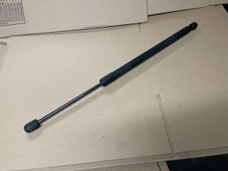 bontott OPEL INSIGNIA Gázrugós Kitámasztó Teleszkóp Csomagtérajtó Bal