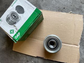 bontott OPEL INSIGNIA Generátor Szabadonfutó