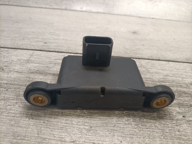 bontott OPEL INSIGNIA Gyorsulás Jeladó