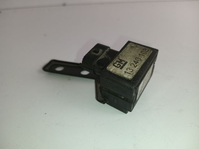 bontott OPEL INSIGNIA Gyorsulás Jeladó