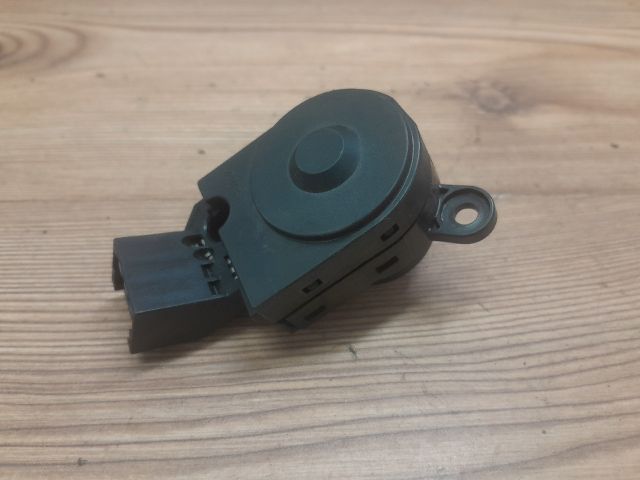 bontott OPEL INSIGNIA Gyújtáskapcsoló Elektronika