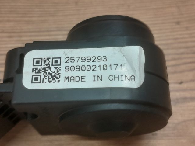 bontott OPEL INSIGNIA Gyújtáskapcsoló Elektronika