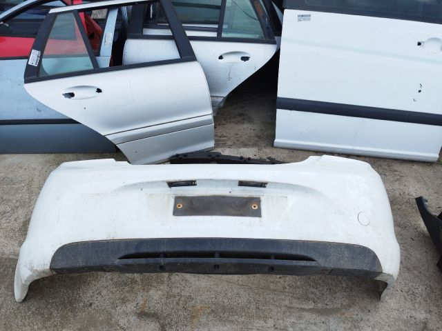 bontott OPEL INSIGNIA Hátsó Lökhárító (Részeivel)