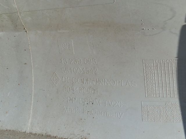 bontott OPEL INSIGNIA Hátsó Lökhárító (Részeivel)