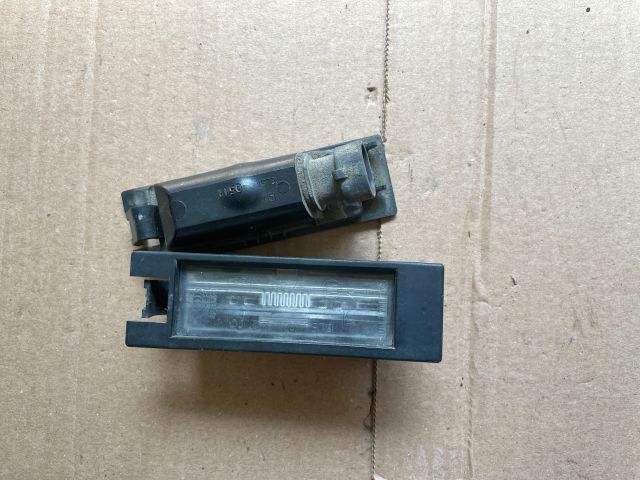 bontott OPEL INSIGNIA Hátsó Rendszámtábla Világítás