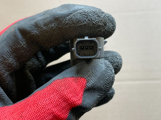 bontott OPEL INSIGNIA Hátsó Tolatóradar Fej