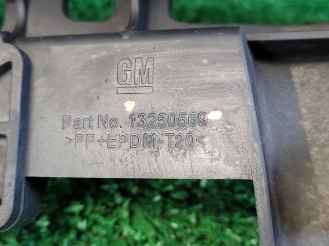 bontott OPEL INSIGNIA Homlokfal Burkolat