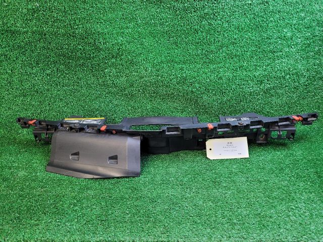 bontott OPEL INSIGNIA Homlokfal Burkolat