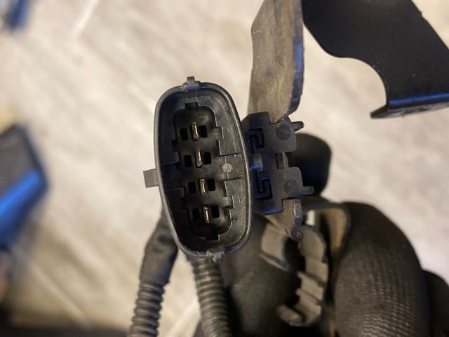 bontott OPEL INSIGNIA Izzító/Gyújtó Gyertya Kábel