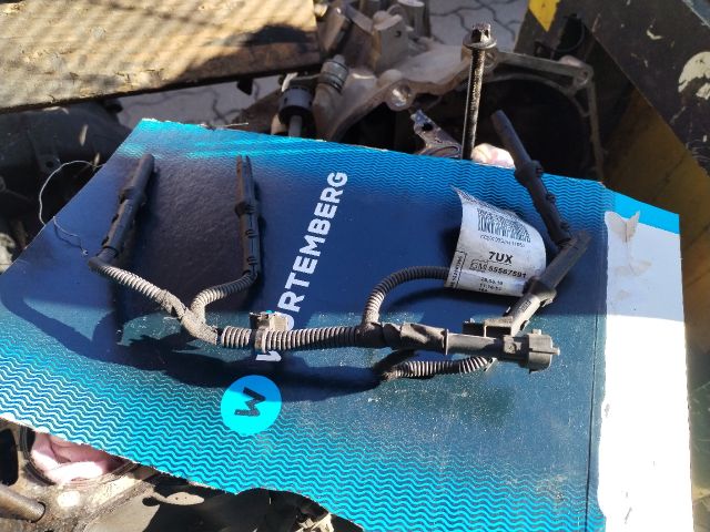 bontott OPEL INSIGNIA Izzító/Gyújtó Gyertya Kábel