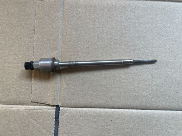 bontott OPEL INSIGNIA Izzító/Gyújtó Gyertya