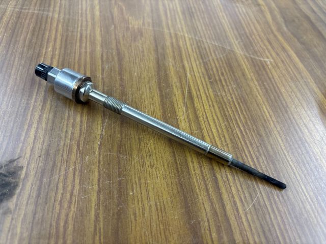 bontott OPEL INSIGNIA Izzító/Gyújtó Gyertya