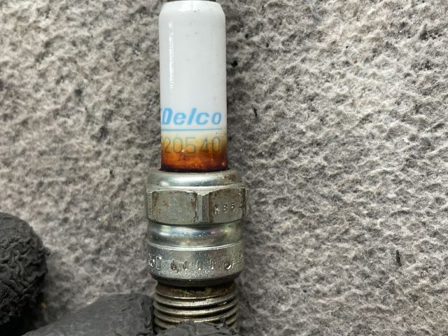 bontott OPEL INSIGNIA Izzító/Gyújtó Gyertya