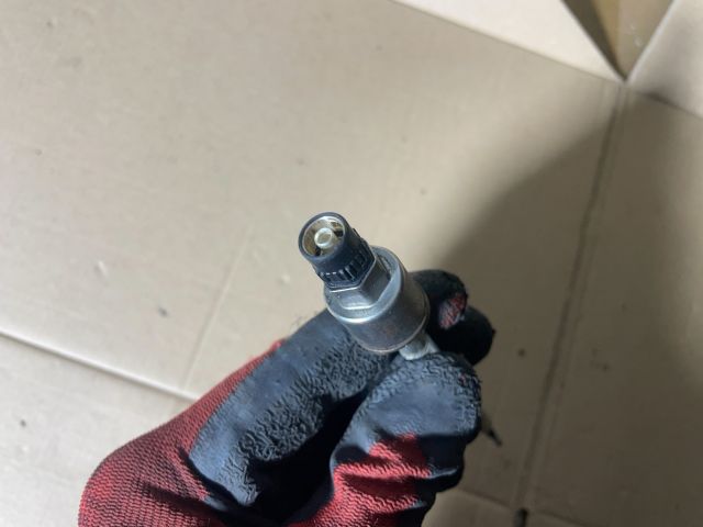 bontott OPEL INSIGNIA Izzító/Gyújtó Gyertya