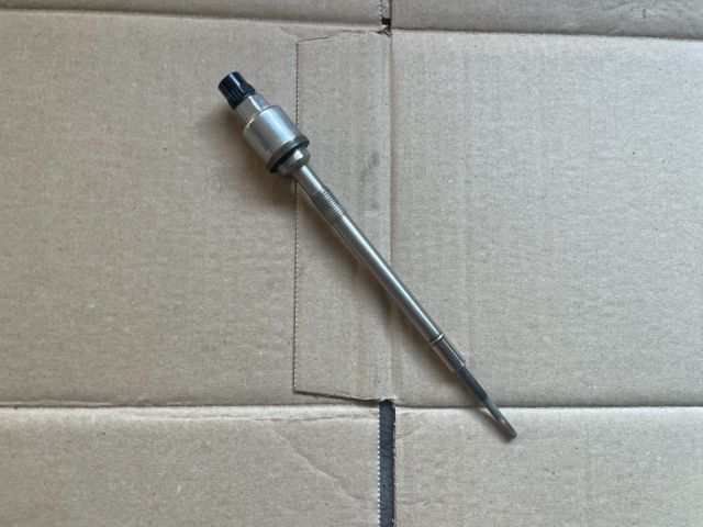 bontott OPEL INSIGNIA Izzító/Gyújtó Gyertya