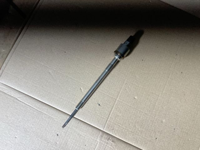 bontott OPEL INSIGNIA Izzító/Gyújtó Gyertya