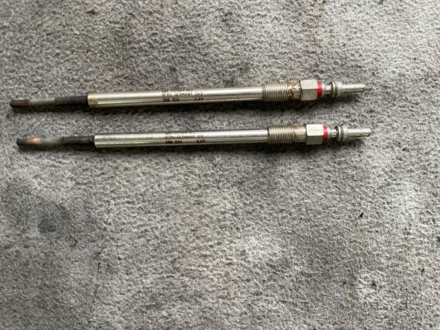 bontott OPEL INSIGNIA Izzító/Gyújtó Gyertya