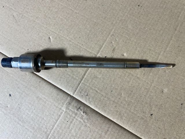 bontott OPEL INSIGNIA Izzító/Gyújtó Gyertya