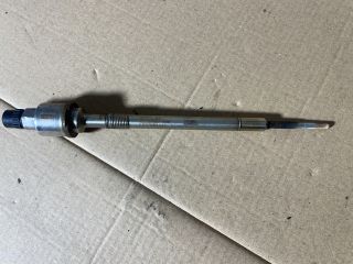 bontott OPEL INSIGNIA Izzító/Gyújtó Gyertya