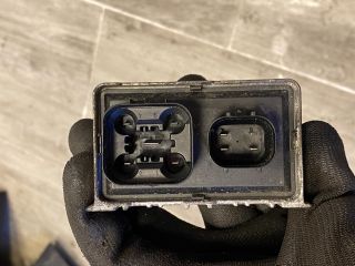 bontott OPEL INSIGNIA Izzító Relé