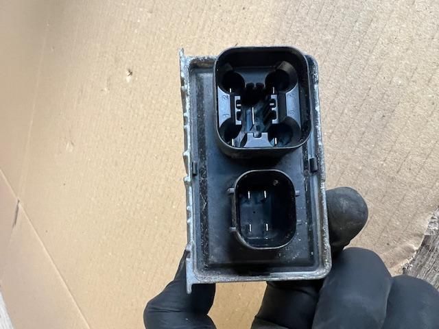 bontott OPEL INSIGNIA Izzító Relé