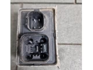 bontott OPEL INSIGNIA Izzító Relé