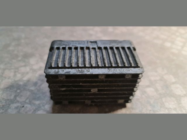 bontott OPEL INSIGNIA Izzító Relé