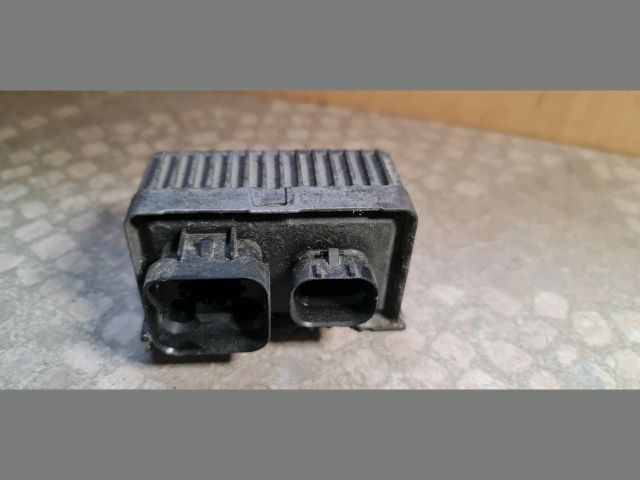 bontott OPEL INSIGNIA Izzító Relé