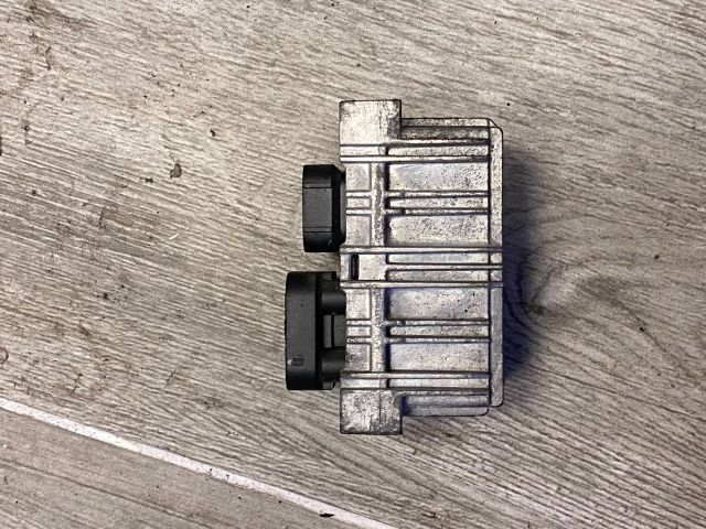 bontott OPEL INSIGNIA Izzító Relé