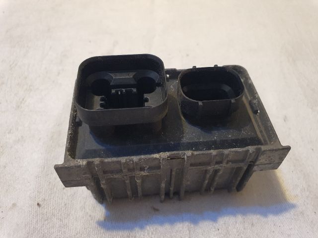 bontott OPEL INSIGNIA Izzító Relé